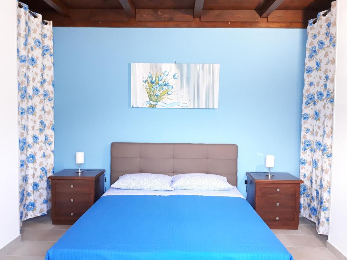 Oltremare Hotel Vignacastrisi Luaran gambar