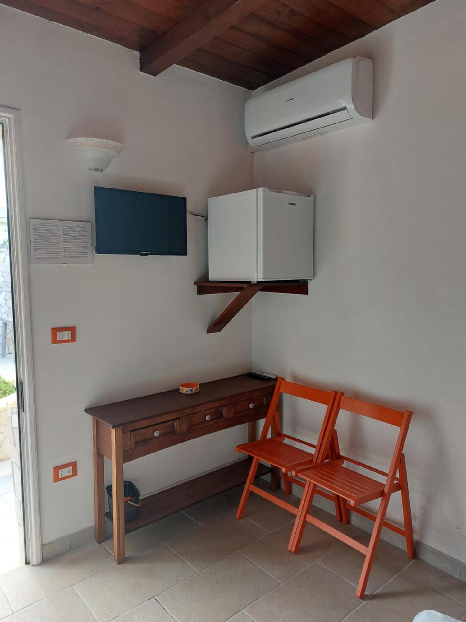 Oltremare Hotel Vignacastrisi Luaran gambar